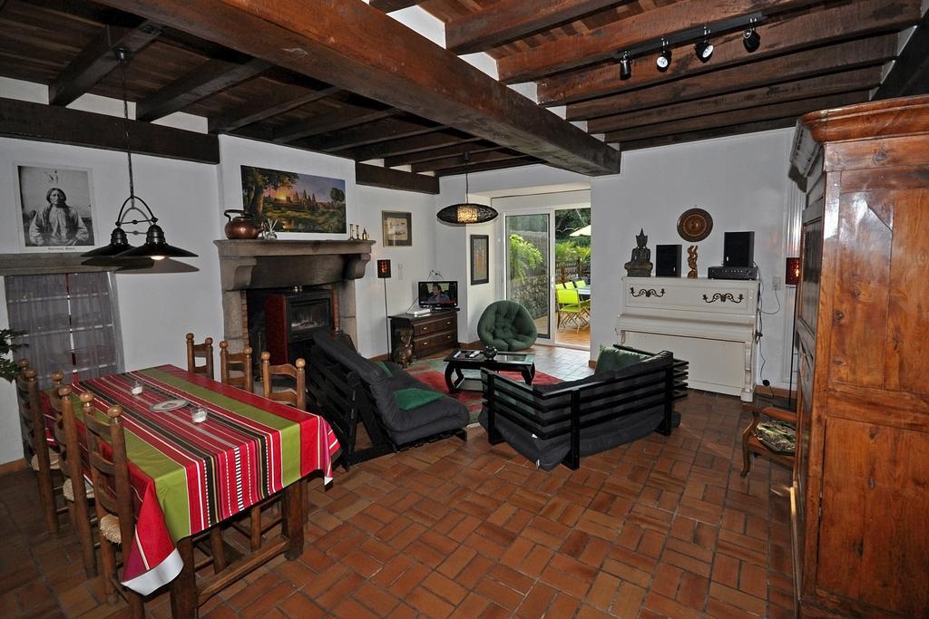 Gite Proche Puy Du Fou Mortagne-sur-Sevre Habitación foto